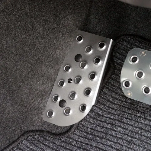APIO Aluminium Driver's Footrest for Suzuki Jimny (1998 ) - Automatic Transmission