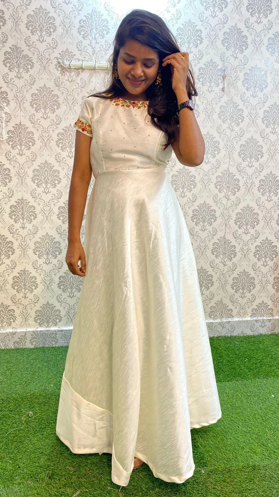 Beautiful latest design white party wear salwar for women