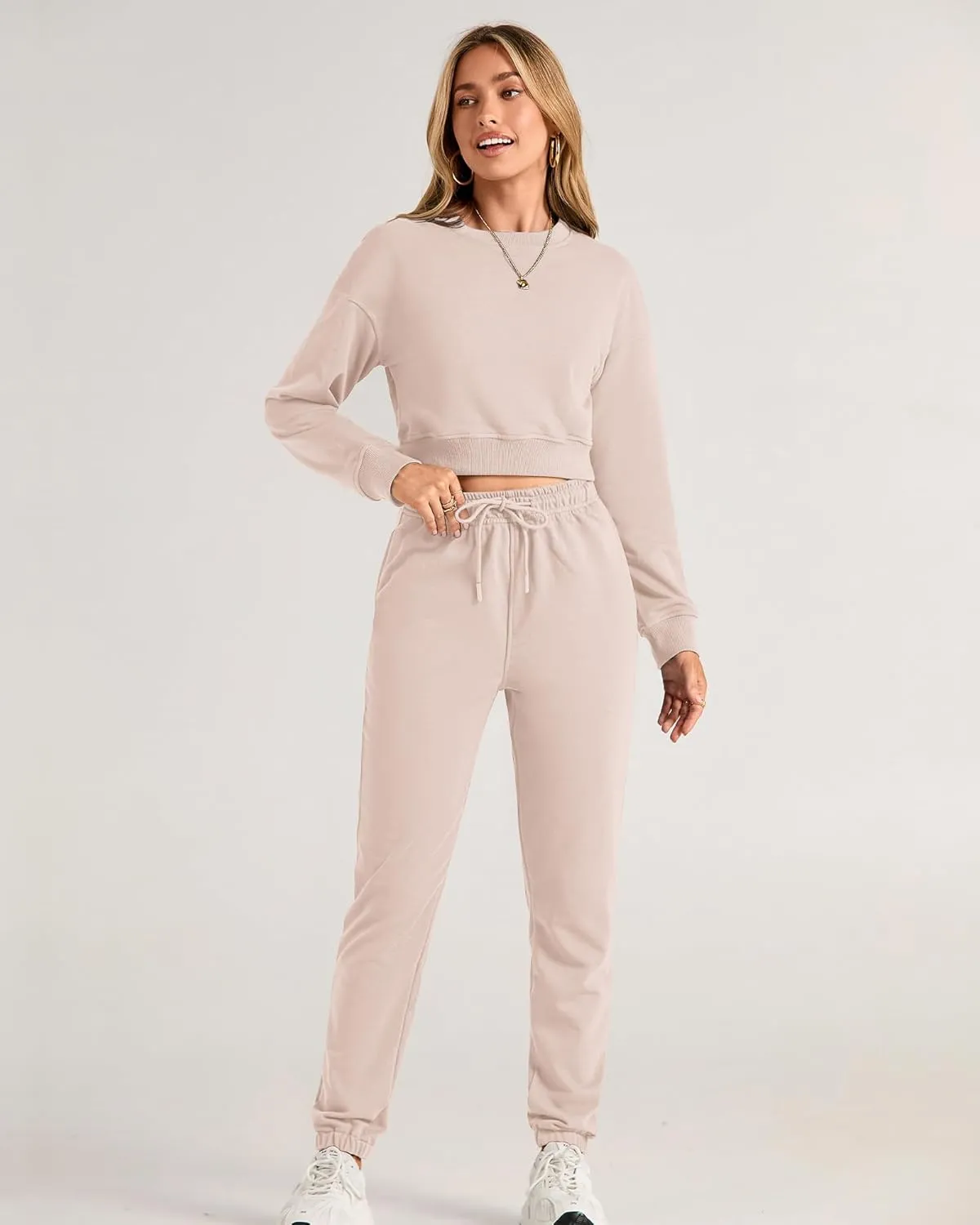 BTFBM Women 2 Piece Outfits Long Sleeve Crop Top Pullover Drawstring Pant Jogger Set Casual Sweatsuits Tracksuit Pockets