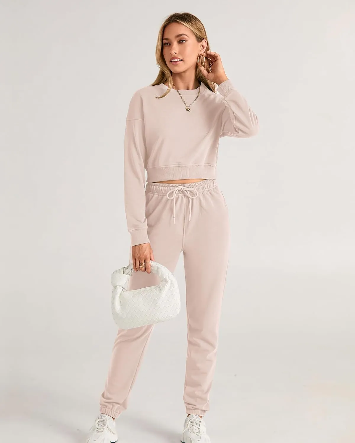 BTFBM Women 2 Piece Outfits Long Sleeve Crop Top Pullover Drawstring Pant Jogger Set Casual Sweatsuits Tracksuit Pockets