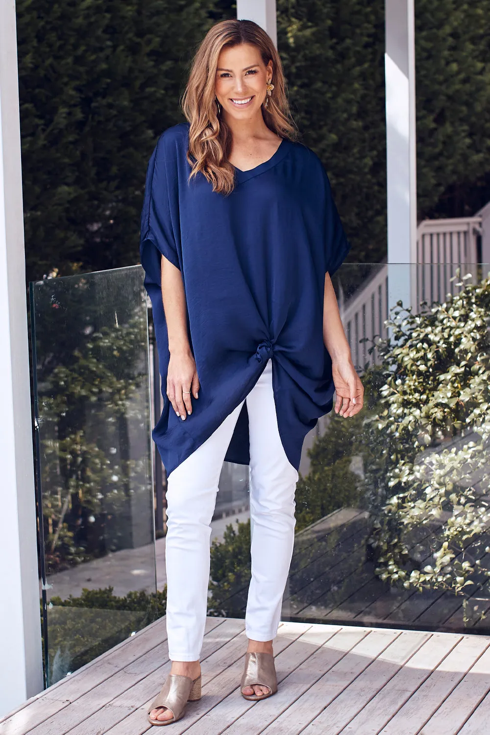 Nice Tunic Navy with V Neck
